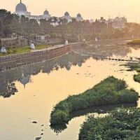  GHMC advises public to stay home as Musi River swells at Chaderghat 