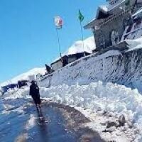 Mughal road closed for traffic amid inclement weather