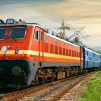 SCR extends run of special trains to clear passenger rush