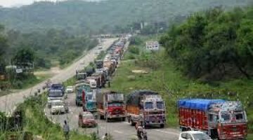 Traffic restored on Jammu-Srinagar national highway